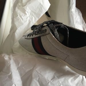 Gucci men’s sneakers size 6=8/8.5